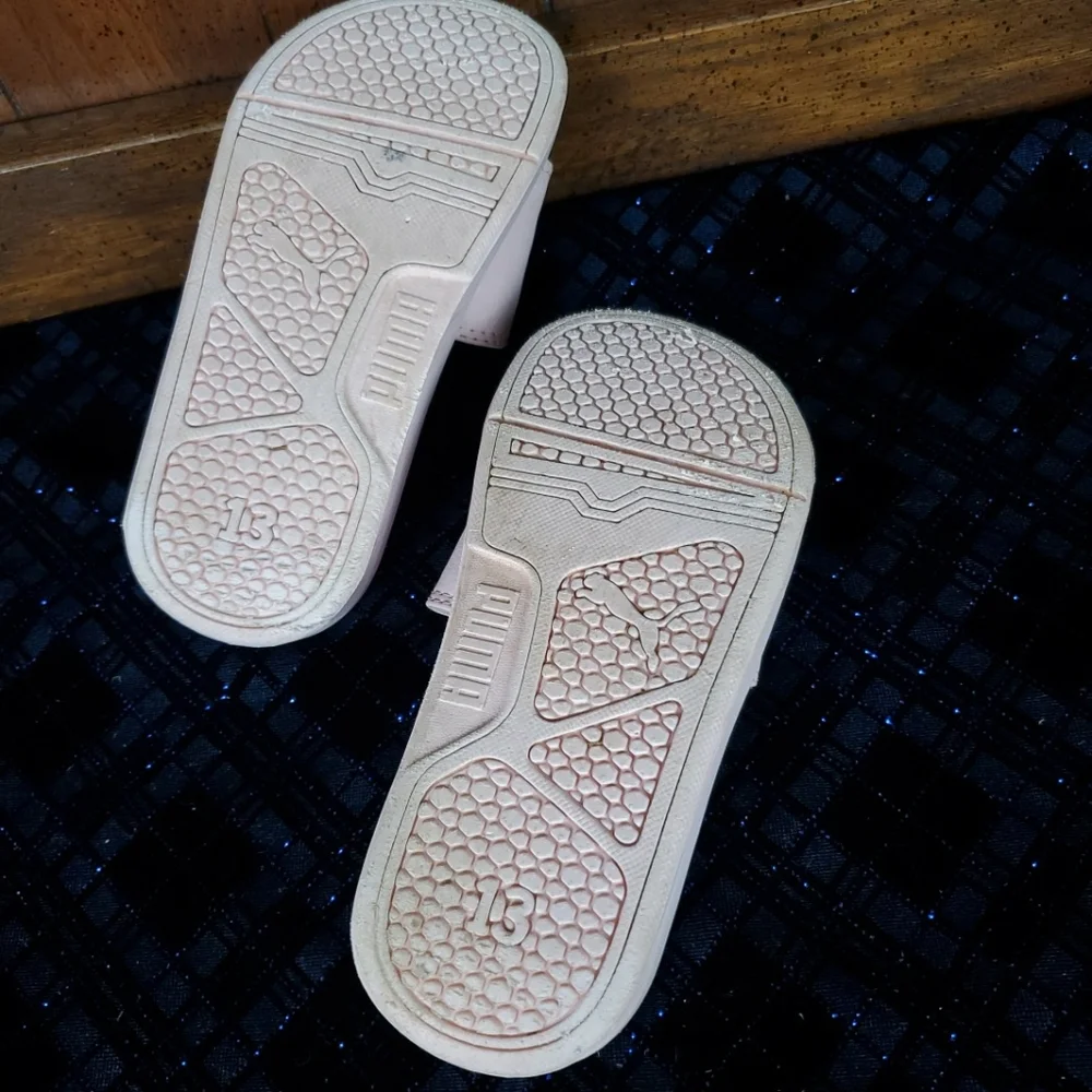 PUMA slides sandals FlipFlops little girls Size 13